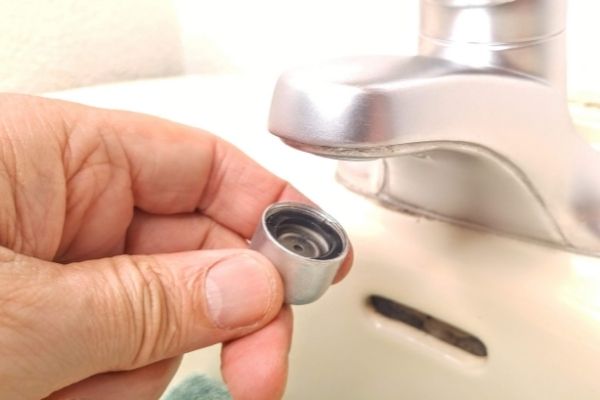 How To Reinstall Faucet Aerator? 